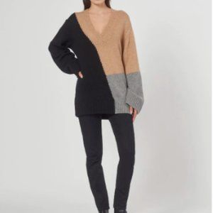 Equipment Aminne V-Neck Sweater NWT